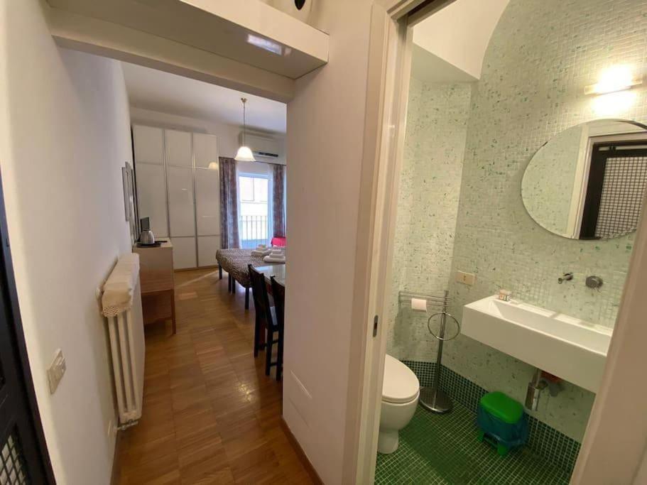 Studio Flat - Piazza San Cosimato By Yourhost Roma Exterior foto